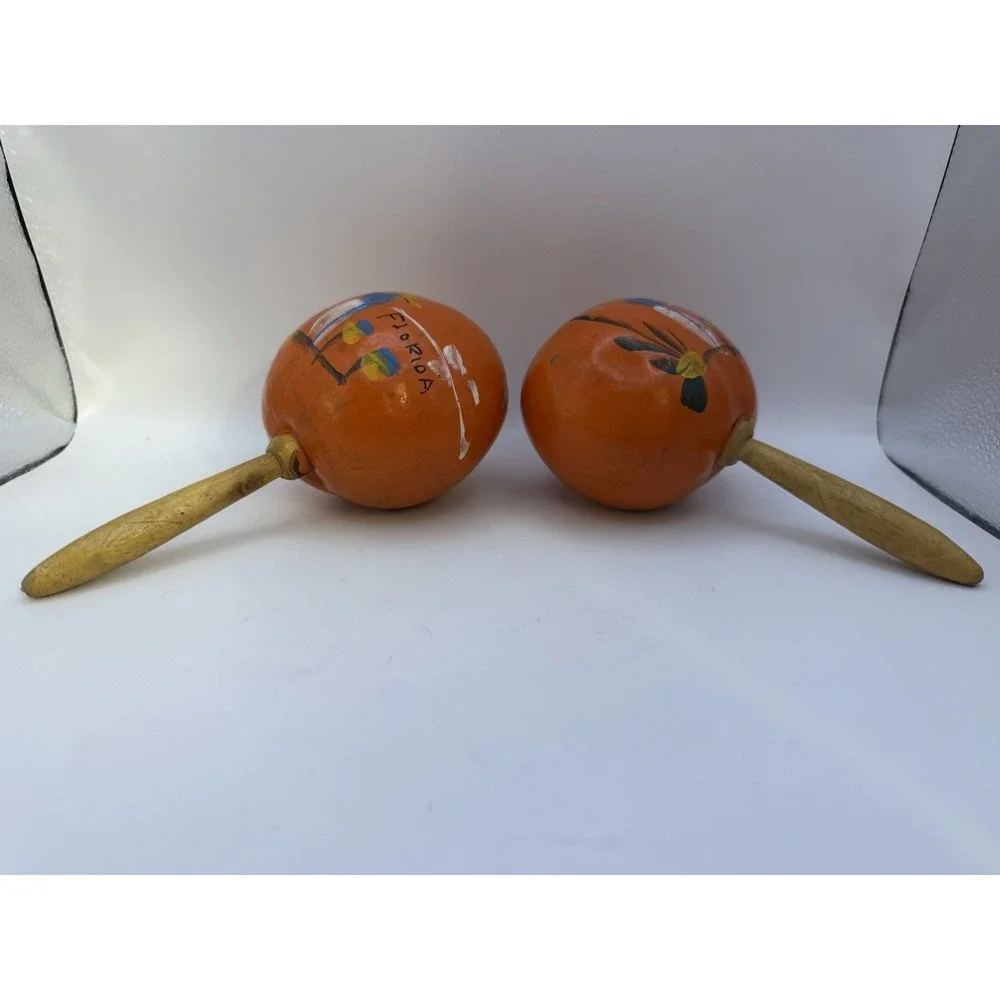 Vintage Hand Painted Florida Gourd Maracas Wooden Handle Pair Souvenir‎